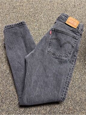 Levi's Black Wash 501 Straight Jeans